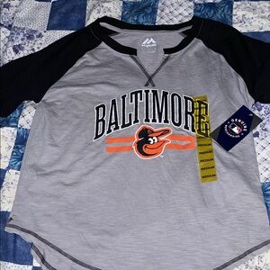 Majestic Baltimore Orioles Gray and Black Raglan Shirt- Ladies Medium
